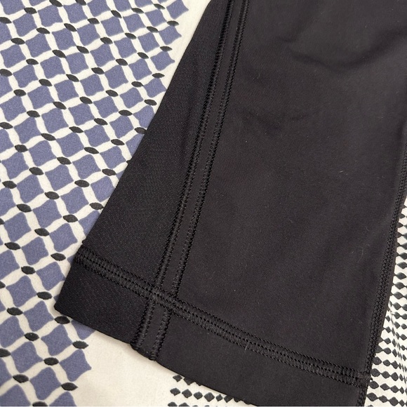 Cropped Lululemon Leggings - Picture 9 of 16